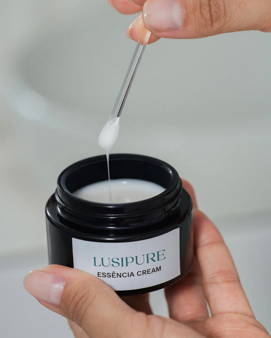 Lusipure Essência Cream — texture detail